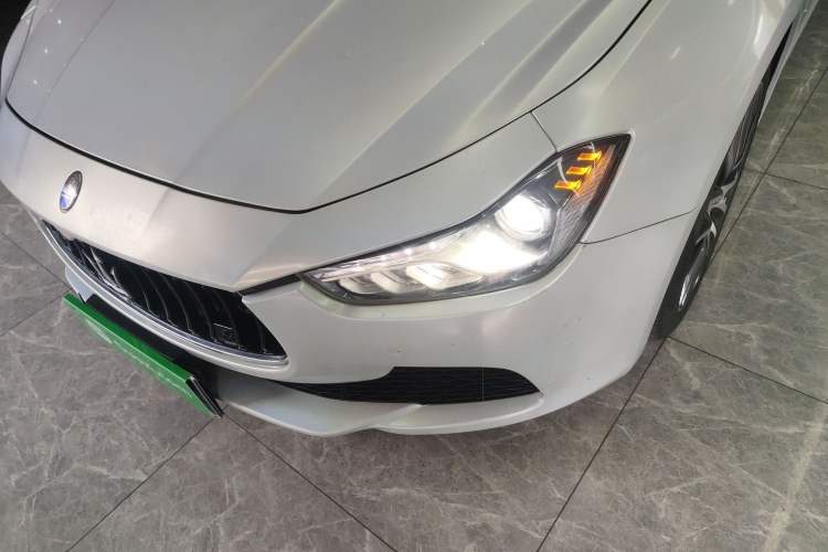 Used Maserati Ghibli 2014 3.0T Standard Edition Left Front Headlight