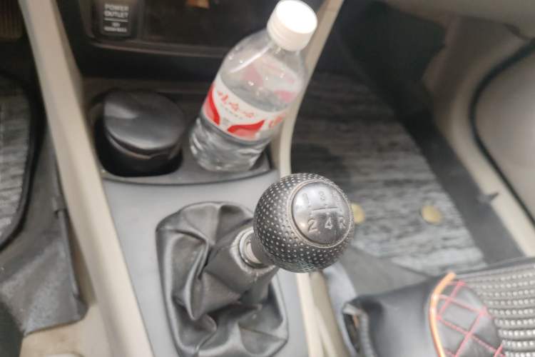 Used Everus S1 2014 1.3L Manual Comfort Edition
