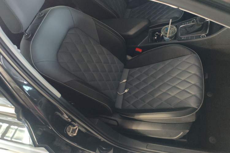 Used Volkswagen Sagitar 2025 Revised Version Three 300TSI DSG Excellence Edition