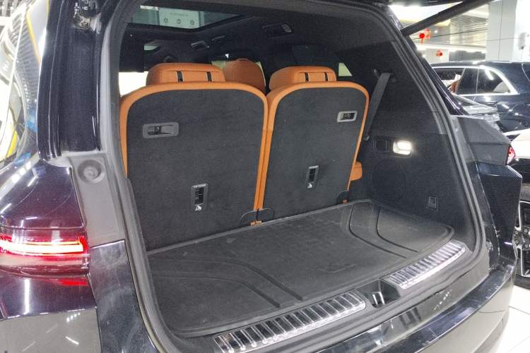 Used Li Auto L9 2022 Max model