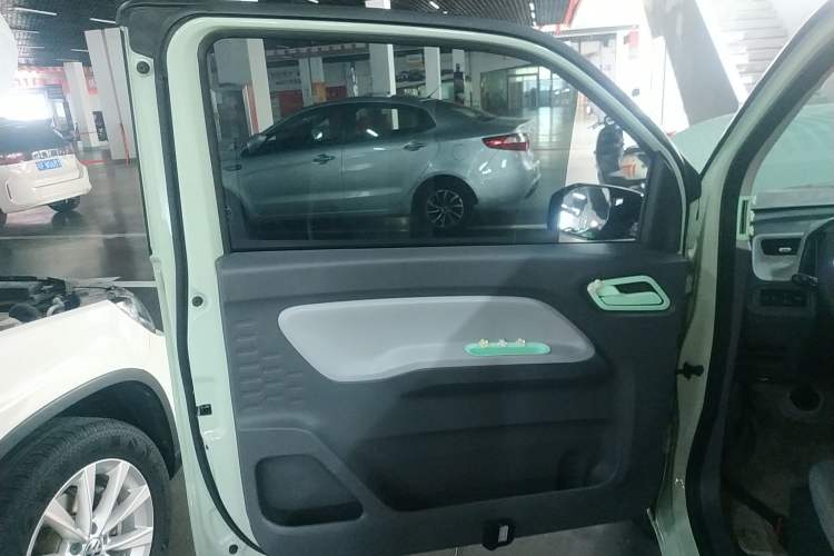 Used Wuling Hongguang MINIEV 2021 Macaron Fashion Edition Lithium-Ion Battery