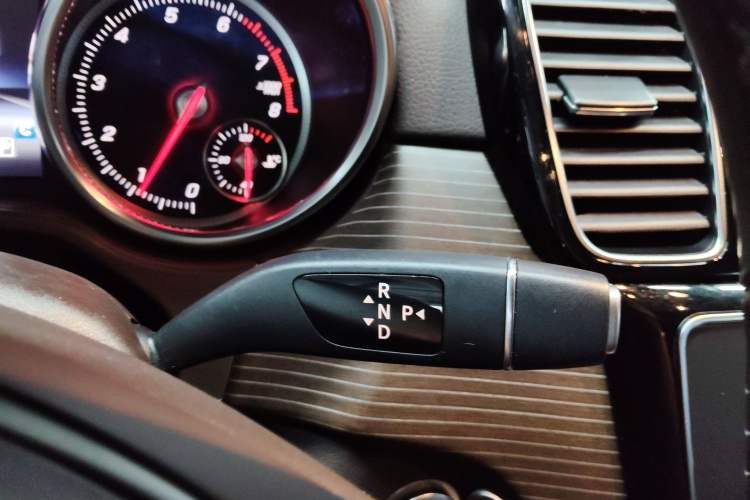 Used Mercedes-Benz GLE 2019 GLE 320 4MATIC Dynamic Edition Prestige Model
