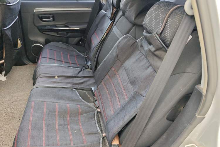 Used Haval H5 Classic 2013 Zhizun Edition 2.0T Manual 4x4 Progressive Model
