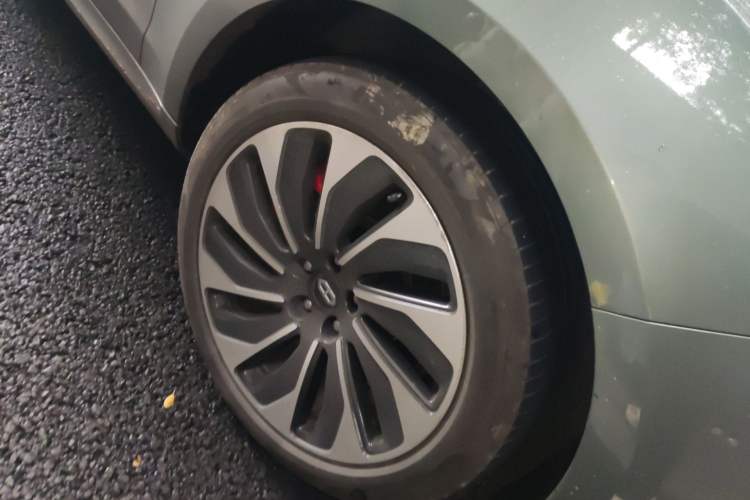 Used Hima AITO M5 2022 Extended-Range Four-Wheel Drive Performance Version
