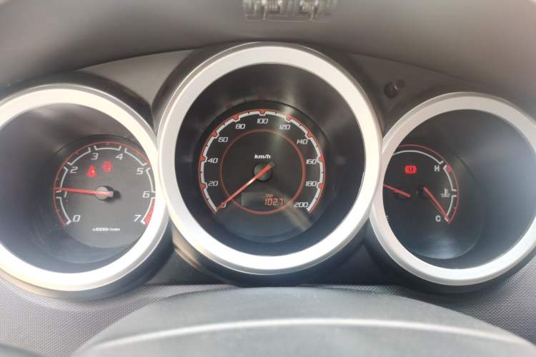 Used CHANGAN CX20 2014 1.4L Manual Sport Edition China V Standard Instrument Cluster