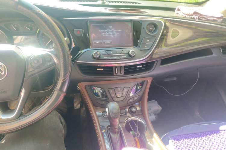 Used Buick Envision 2016 20T Four-Wheel Drive Elite Model Audio And AC Panel