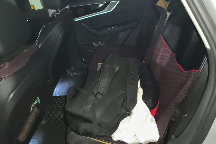 Used Hongqi HS5 2019 2.0T Smart Connect Flagship All-Wheel-Drive Version
