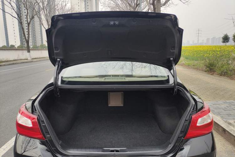 Used Nissan Teana 2016 2.0L XE Fashion Edition
