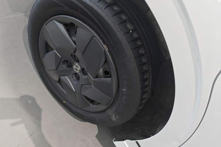 Used BYD e2 2023 Travel Edition
