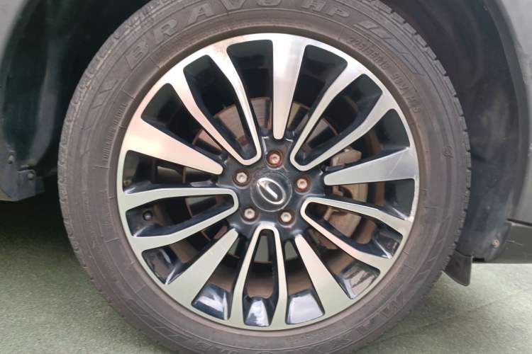 Used GAC Trumpchi GS5 Super 2016 1.8T Automatic Two-Wheel Drive Anniversary Edition
