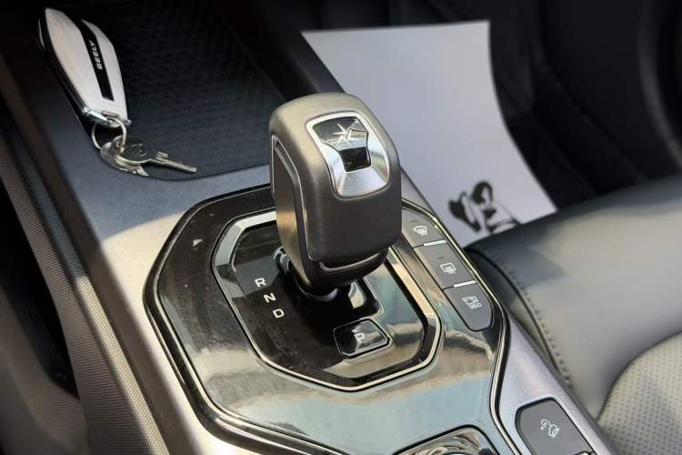 Used Geely Auto Cowboy 2025 1.5TD Fun-Offroad Version Gear Lever