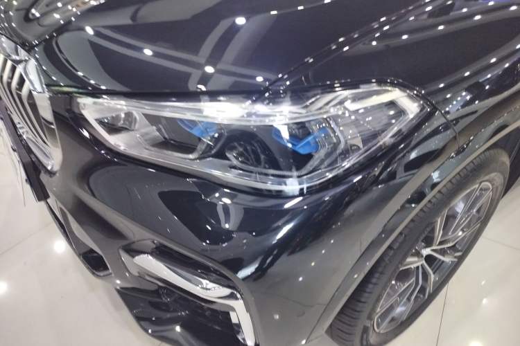 Used BMW X5 2022 Restyled xDrive 30Li Luxury Version M Sport Package