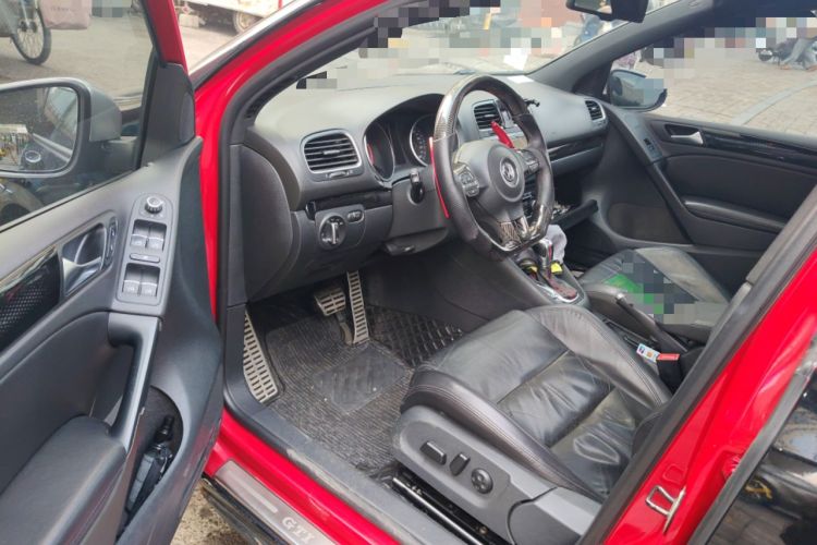 Used Volkswagen Golf GTI 2010 2.0 TSI GTI