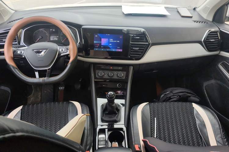 Used Jetta VS5 2023 280TSI Manual Entry-Level Model
