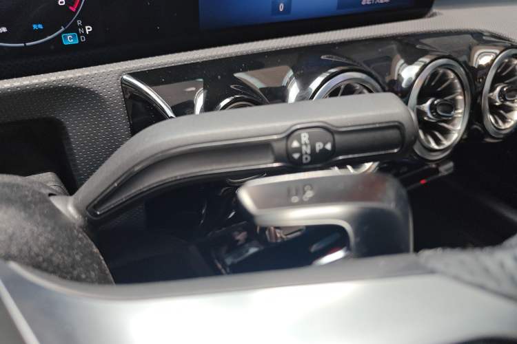 Used Mercedes-Benz CLA AMG 2024 AMG CLA 35 4MATIC
