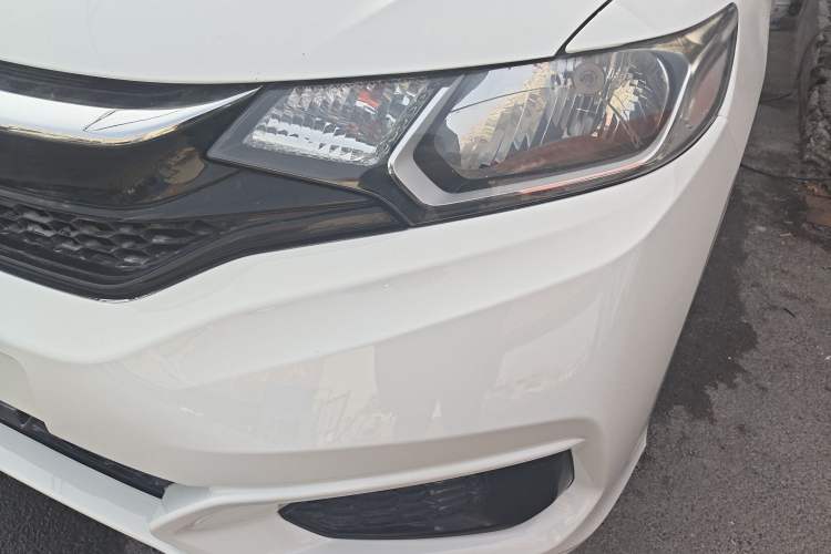 Used Honda Fit 2018 1.5L CVT Comfort Sunroof Version