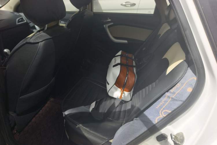 Used CHANGAN Alsvin V7 2016 1.6L Manual LeShang Model China V Standard Left Rear Seat