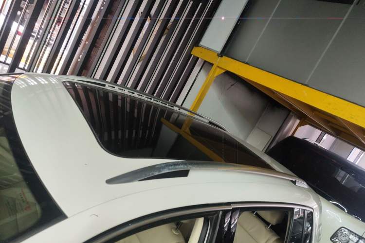 Used Volkswagen Tiguan 2015 1.8TSI Automatic Two-Wheel Drive Luxury Model Roof