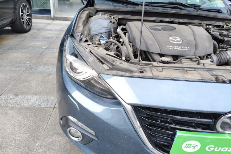 Used Mazda 3 Axela 2016 Sedan 2.0L Automatic Flagship Model Right Front Headlight