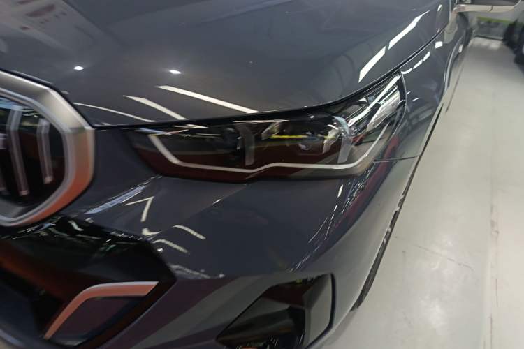 Used BMW i5 2024 eDrive 35L M Sport Package Left Front Headlight