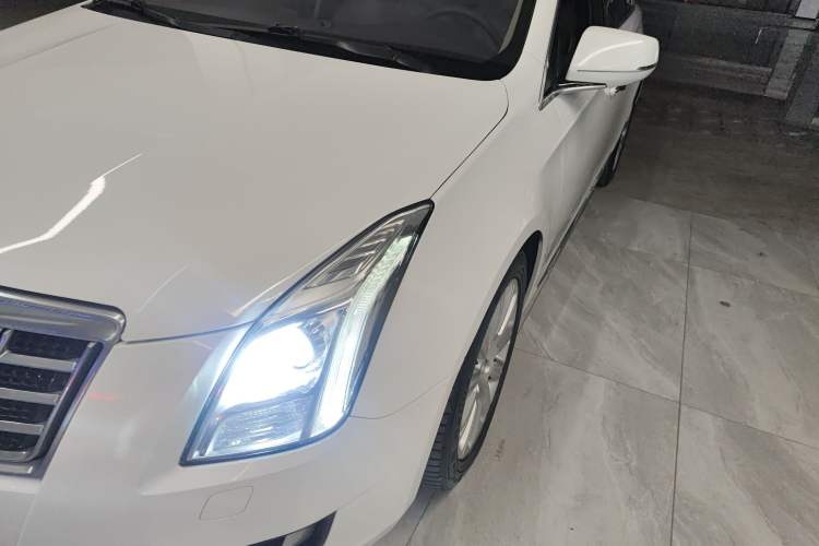 Used Cadillac XTS 2015 28T Comfort Model
