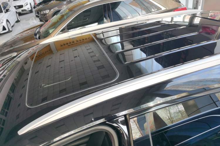 Used Cadillac XT5 2018 25T Tech Model
