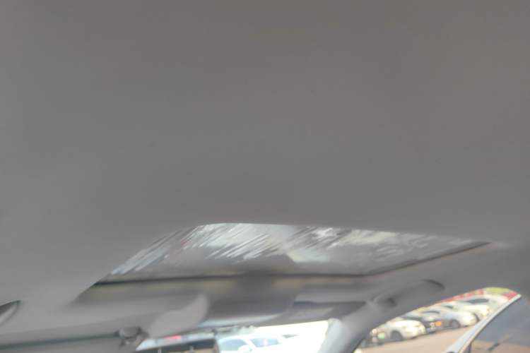 Used Volkswagen Bora 2018 1.5L Manual Comfort Model Headliner