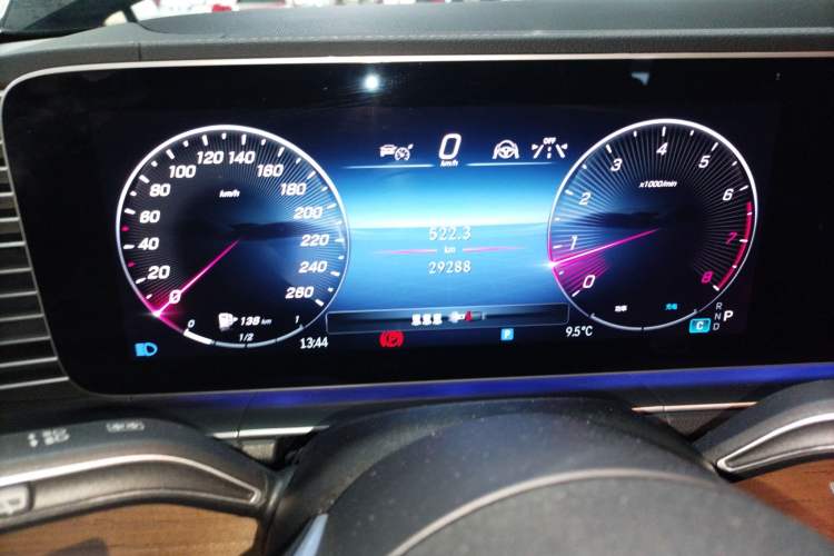 Used Mercedes-Benz GLE 2024 GLE 450 4MATIC Stylish Model
