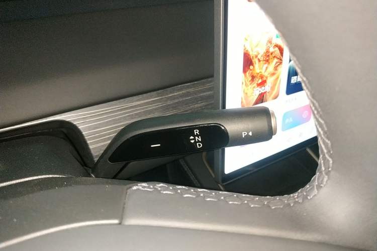 Used ONVO L60 2024 60 kWh Rear-Drive Version
