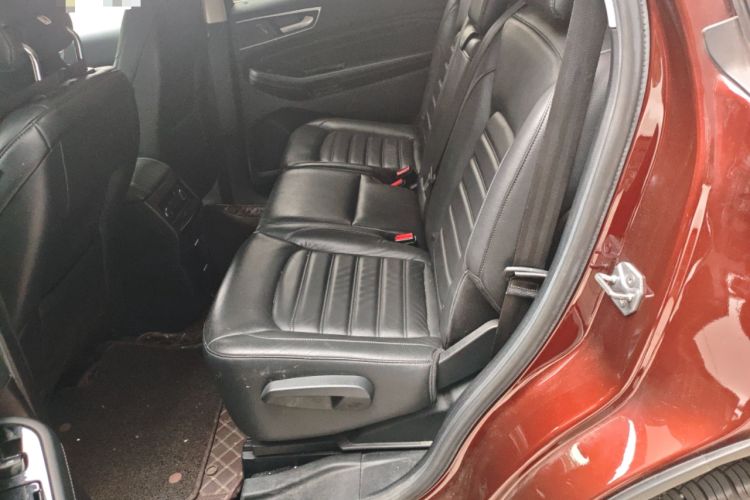 Used Ford Edge 2016 EcoBoost 245 Two-Wheel-Drive Titanium 7-Seater
