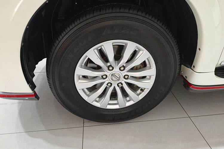 Used Nissan Patrol 2018 4.0L LinkedIn Edition