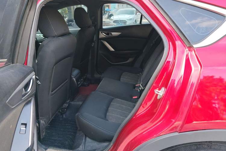 Used Mazda CX-4 2018 2.0L Automatic Two-Wheel Drive Blue Sky Exploration Version China V Standard
