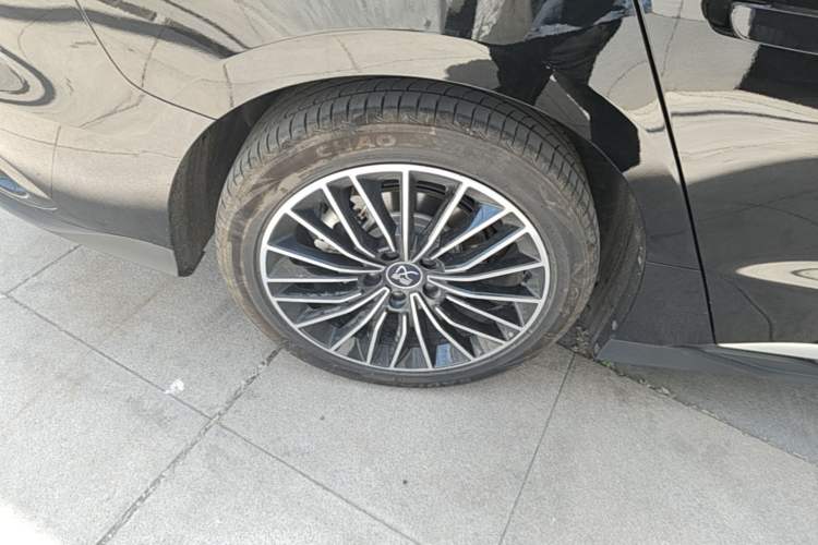 Used BYD Han 2023 EV Champion Edition 506KM Front-Wheel-Drive Premium Model
