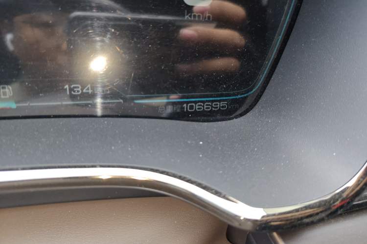 Used BYD Han 2020 DM Four-Wheel Drive Performance Edition Prestige Model Odometer Close Up