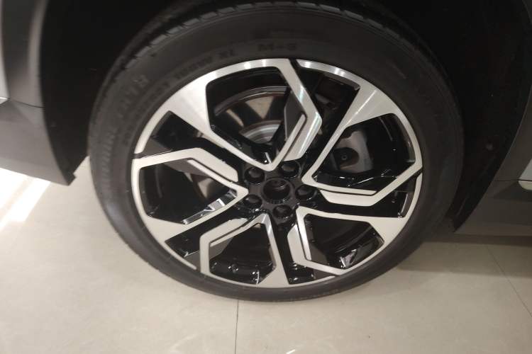 Used Nio ES8 2020 580 km Range Signature Edition Six-Seater Version