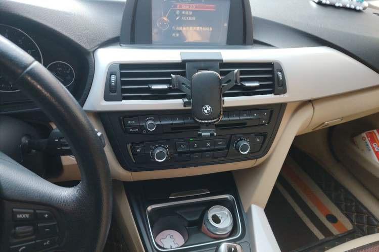 Used BMW 3 Series 2015 316Li Fashion Model