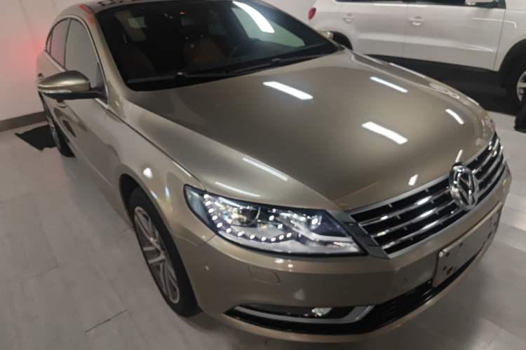 Used Volkswagen FAW-Volkswagen CC 2015 2.0 TSI Luxury Model
