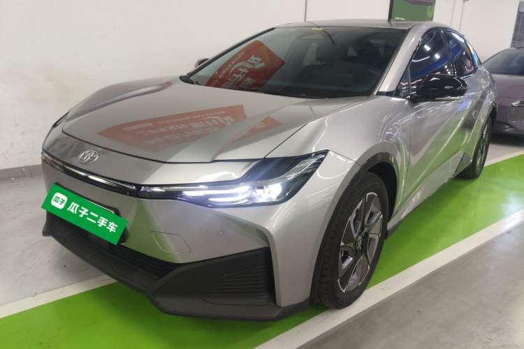 Used Toyota bZ3 2024 517 km Elite PRO