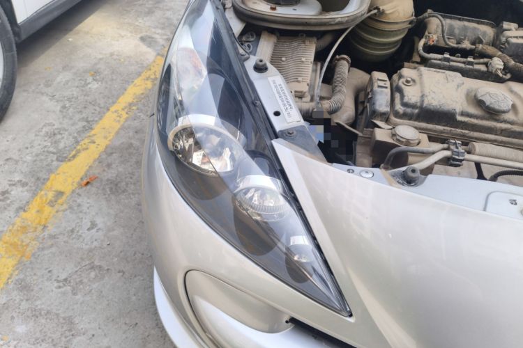 Used Peugeot 207 2011 Sedan 1.4L Manual Yule Edition
