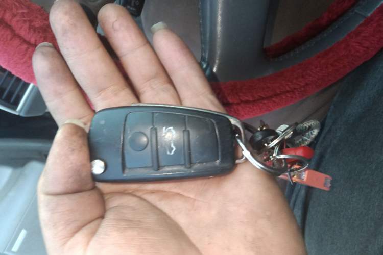 Used Audi A6L 2011 2.4L Technology Edition Vehicle Key