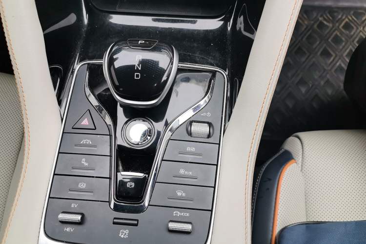 Used BYD Song PLUS New Energy 2021 DM-i 110KM Flagship PLUS Gear Lever