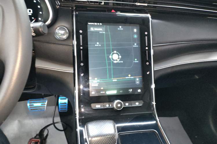 Used Roewe RX5 MAX 2019 400TGI Automatic 4G Connect Luxury Edition Audio And AC Panel