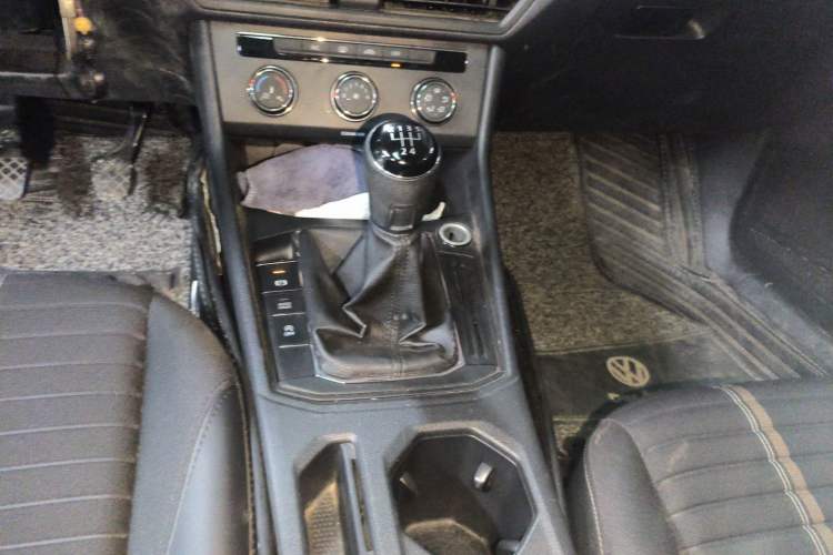 Used Volkswagen Lavida 2018 1.5L Manual Comfort Edition China V Standard