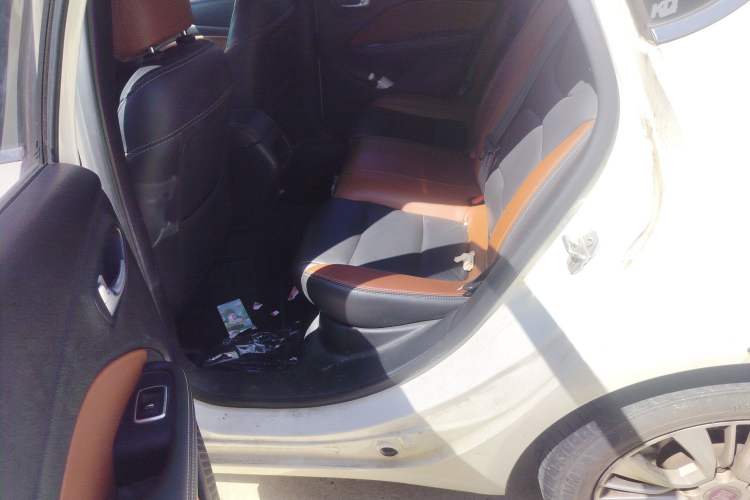 Used Fiat Viaggio 2015 1.4T Manual Jingxiang Edition
