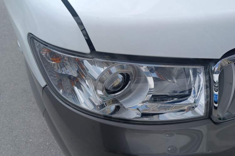 Used Jinbei Hiace X30 2021 1.5L Comfort Model Air-Conditioner-Free Version National VI Standard SWC15M Bus
