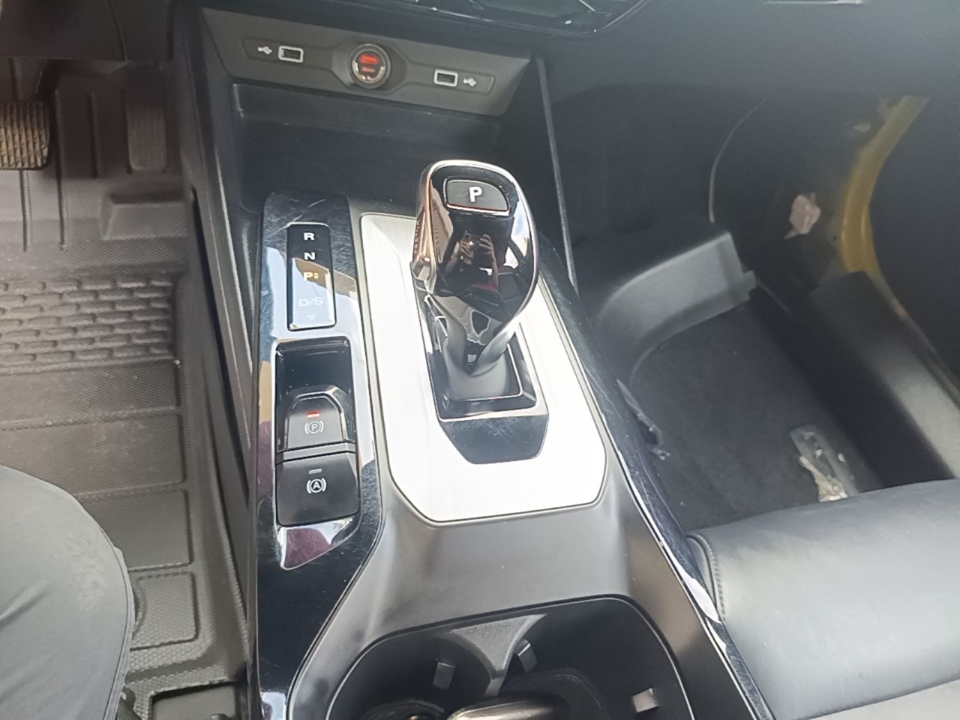 MG 5 2022 300TGI DCT Chao Yue Luxury Edition — снимка 16