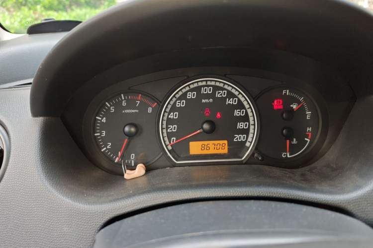 Used Suzuki Swift 2013 1.3L Manual Value Edition