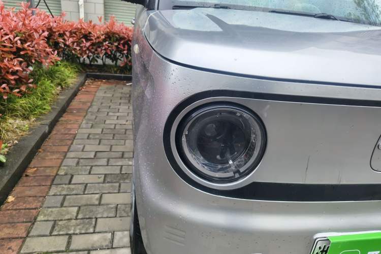 Used Geely Galaxy Panda 2023 Panda Mini 200km Endurance Bear
