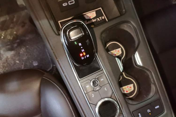 Used Cadillac XT4 2020 Revised Version 28T Two-Wheel Drive Tech Edition
