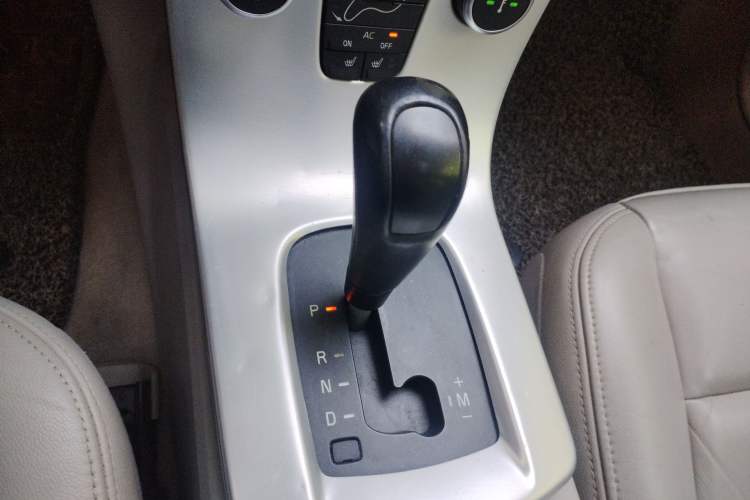 Used Volvo S40 2011 2.0L Automatic Zhiya Edition
